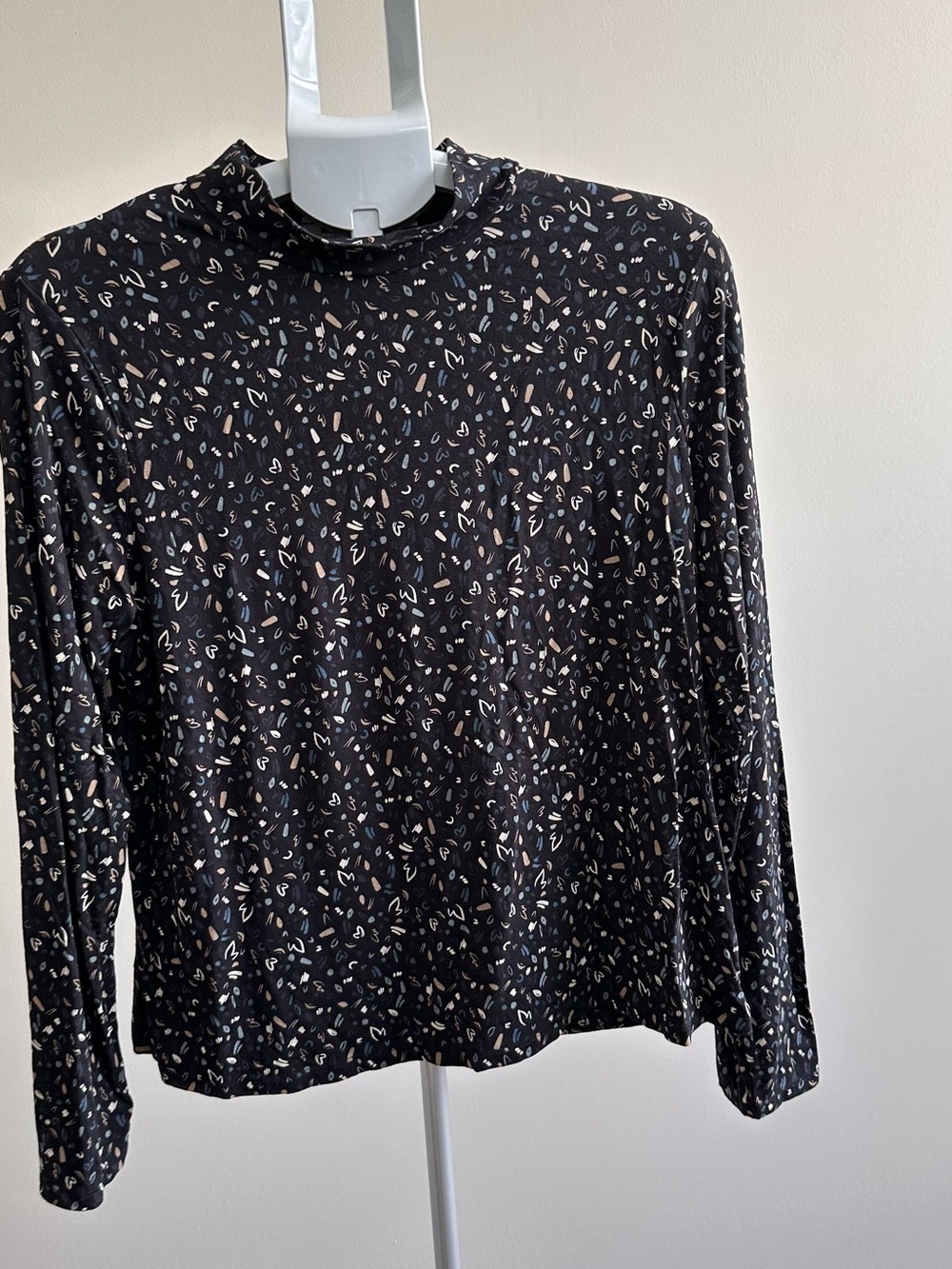 Reitmans Black Long-Sleeve Mock Neck Top with Neutral Dot Print